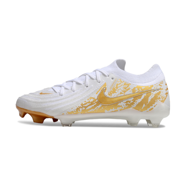 Nike Phantom GX2 Elite White and Gold FG