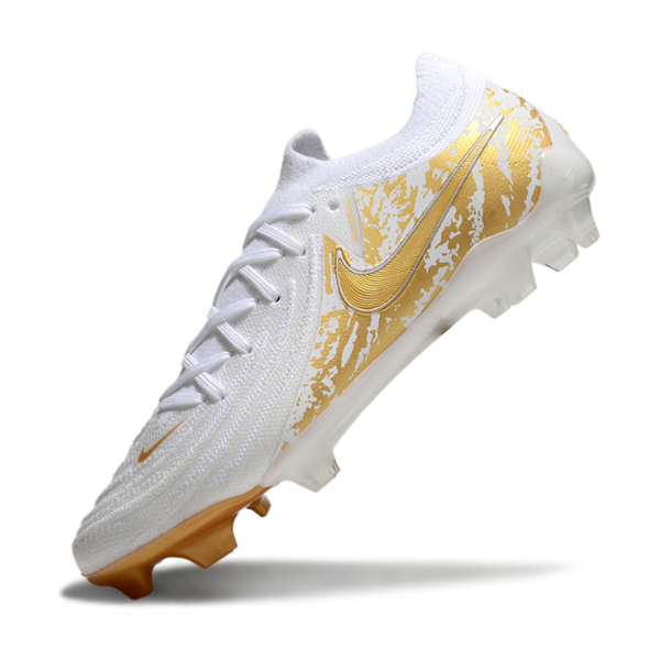 Nike Phantom GX2 Elite White and Gold FG