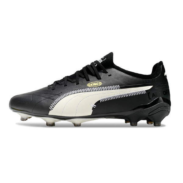 Puma King Ultimate Art of Football Pack Black and White FG