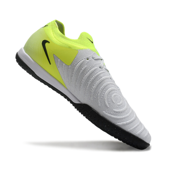 Nike Phantom GX2 Elite Mad Voltage Pack IC