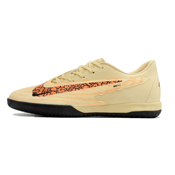 Nike Phantom GX Academy Blaze Pack Black and Orange IC