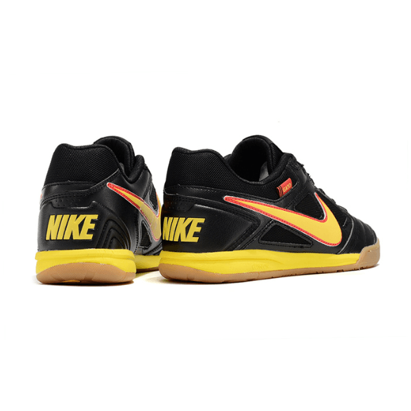 Nike SB Gato X Supreme Black and Yellow IC