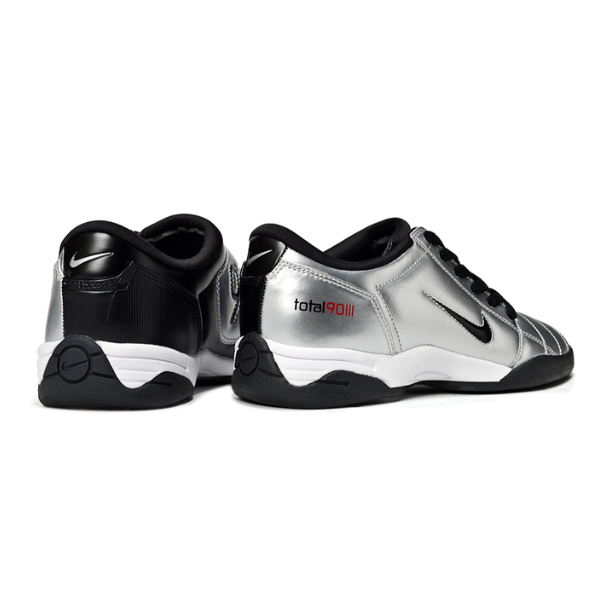 Nike Total 90 III Silver and Black IC