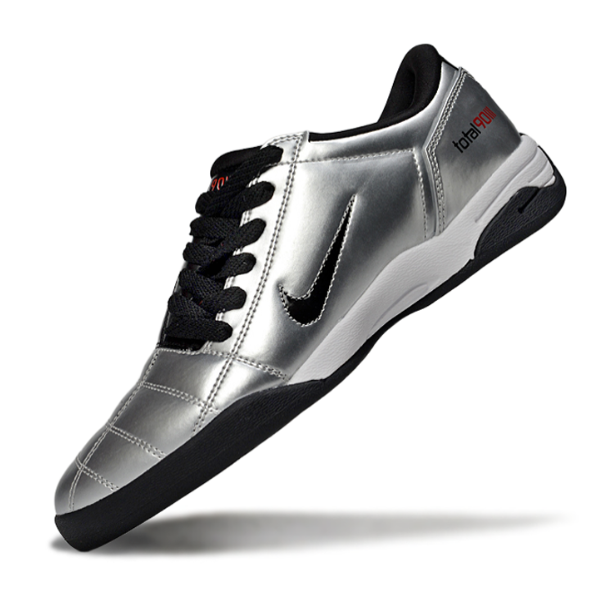 Nike Total 90 III Silver and Black IC