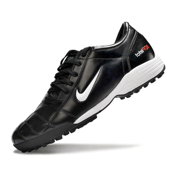 Nike Total 90 III TF Black and White