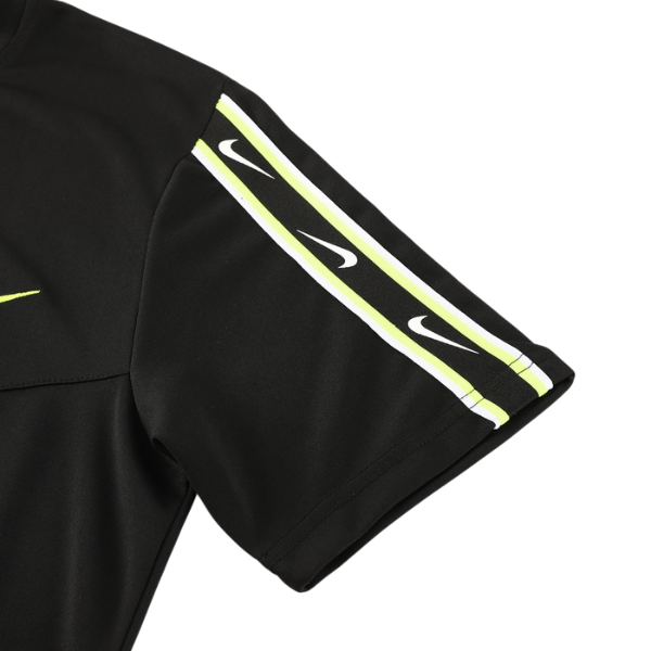Nike Black and Green Training Set T-Shirt and Shorts