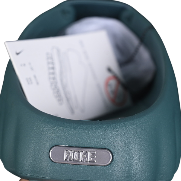 Nike Mind 001 Dark Green Slide