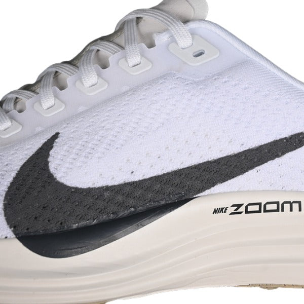 Nike Air Zoom Pegasus 35 White and Beige Running Shoes