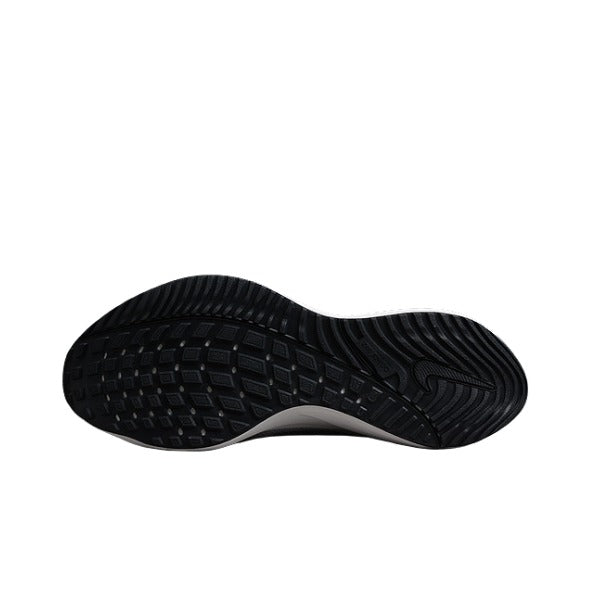 Nike Air Zoom Vomero 16 White Running Shoes