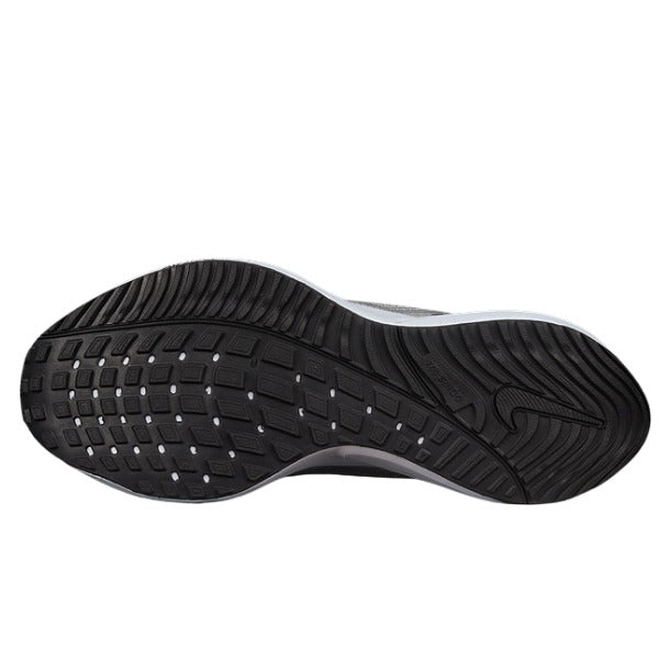 Nike Air Zoom Vomero 17 Black and Gray Running Shoes