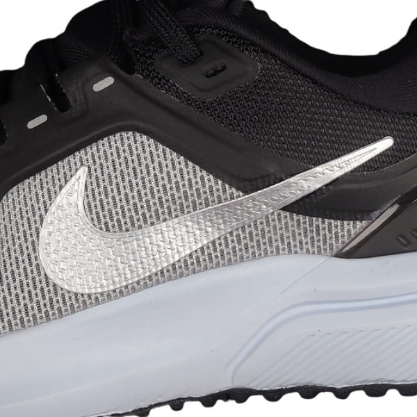 Nike Air Zoom Vomero 17 Black and Gray Running Shoes