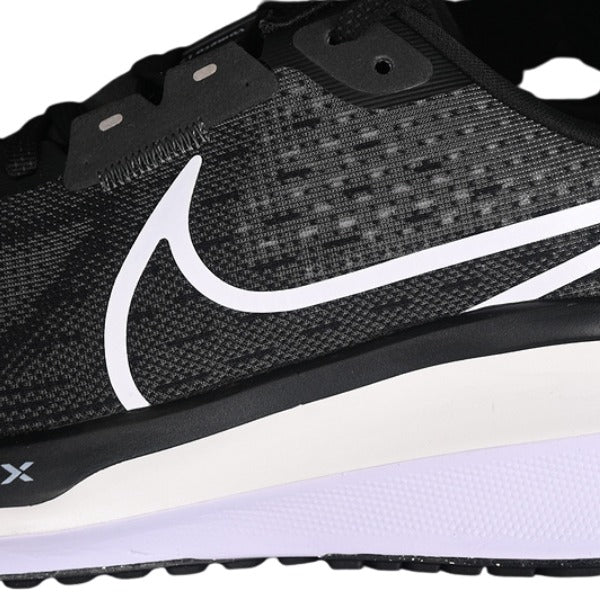 Nike Air Zoom Vomero 17 Black and White Running Shoes
