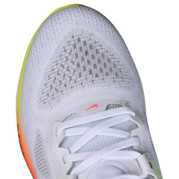 Nike Air Zoom Vomero 17White and Orange Running Shoes