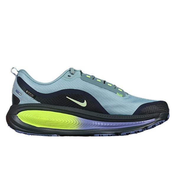 Nike Air Zoom Vomero 18 Black and BlueRunning Shoes