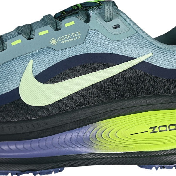 Nike Air Zoom Vomero 18 Black and BlueRunning Shoes