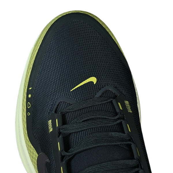 Nike Air Zoom Vomero 18 Black and Green Running Shoes