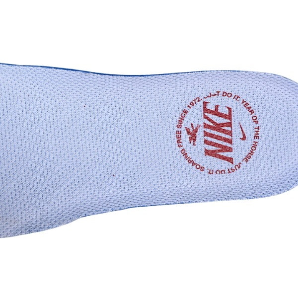 Nike Air Zoom Vomero 18 White and Red Running Shoes