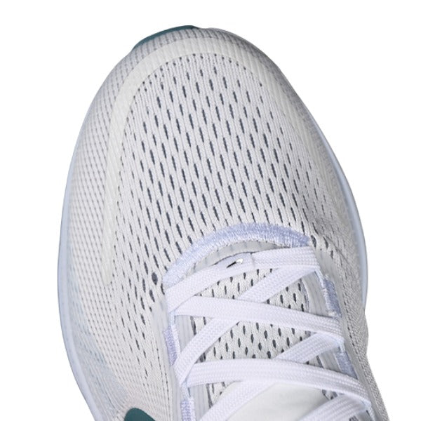 Nike Air Zoom Vomero 18 White Running Shoes