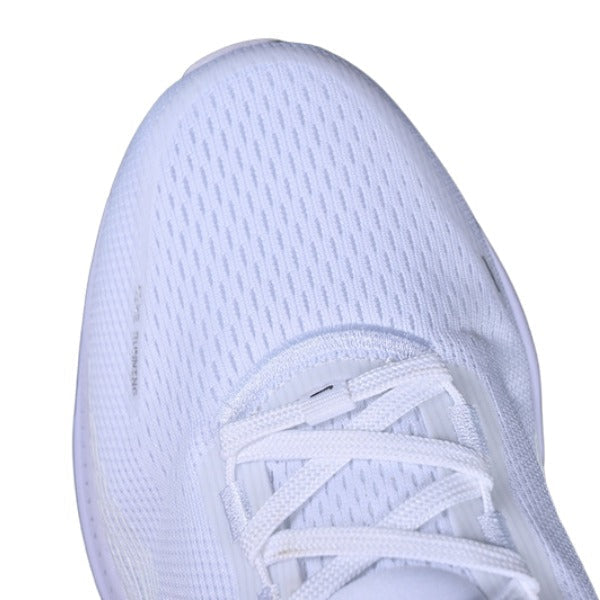 Nike Air Zoom Vomero 18 White Running Shoes