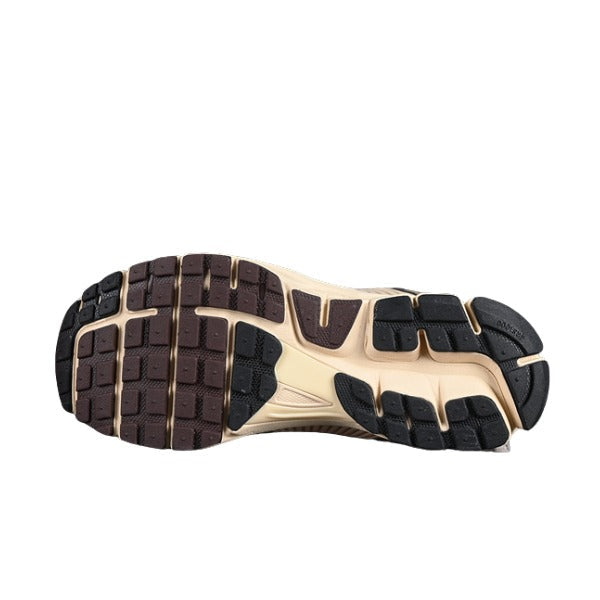 Nike Air Zoom Vomero 5 Beige and Brown Running Shoes