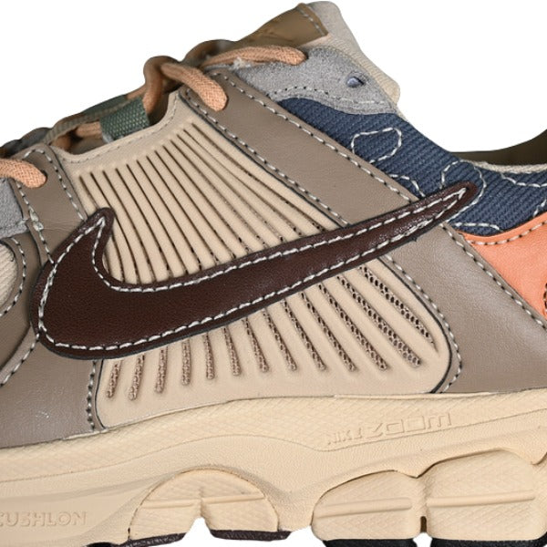 Nike Air Zoom Vomero 5 Beige and Brown Running Shoes