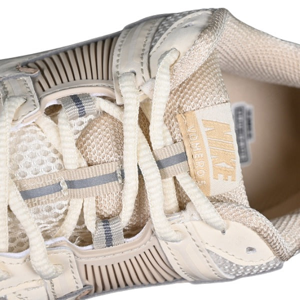 Nike Air Zoom Vomero 5 Beige Running Shoes