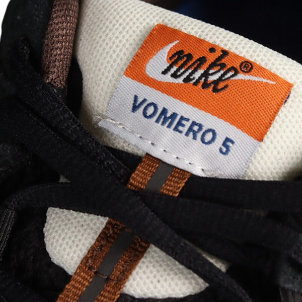 Nike Air Zoom Vomero 5 Black and Beige Running Shoes