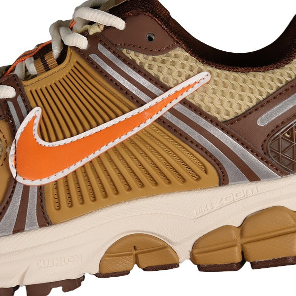 Nike Air Zoom Vomero 5 Brown Running Shoes