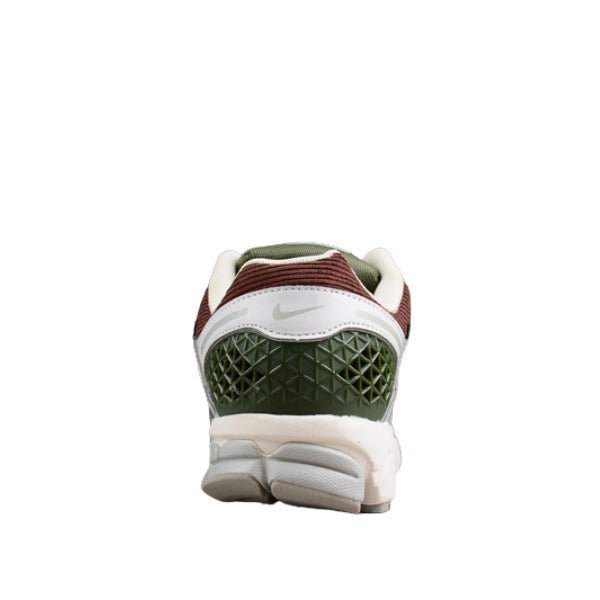 Nike Air Zoom Vomero 5 Gray and Green Running Shoes