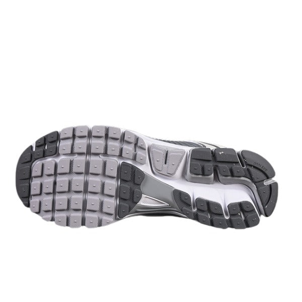 Nike Air Zoom Vomero 5 Gray and White Running Shoes