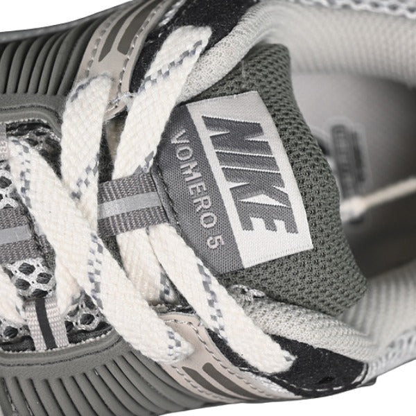 Nike Air Zoom Vomero 5 Gray and White Running Shoes
