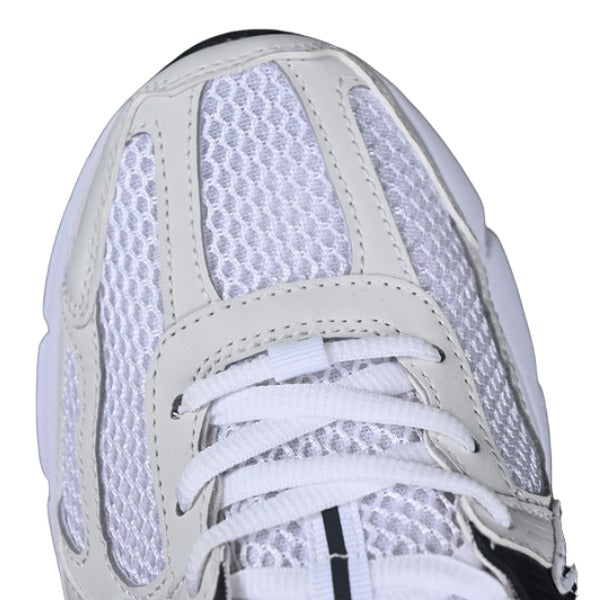 Nike Air Zoom Vomero 5 White and Black Running Shoes