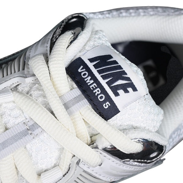 Nike Air Zoom Vomero 5 White and Gray Running Shoes