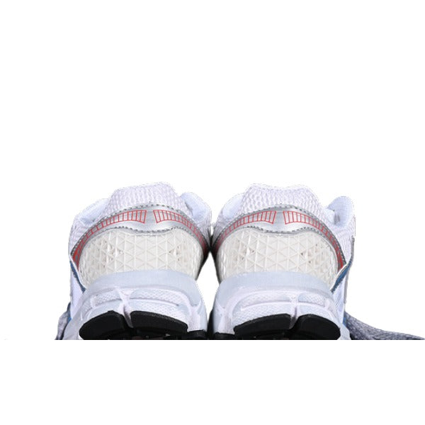 Nike Air Zoom Vomero 5 White and Silver Running Shoes