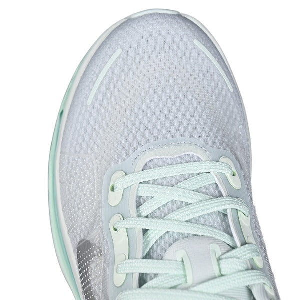 Nike Air Zoom Vomero Premium Green and Gray Running Shoes