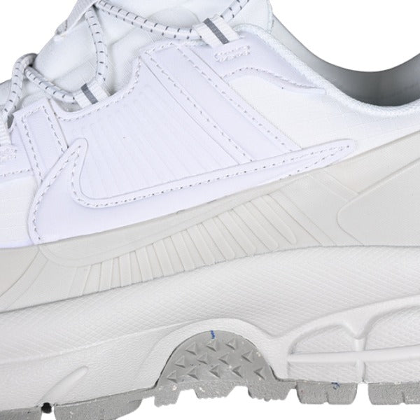 Nike Air Zoom Vomero Roam White and Gray Running Shoes