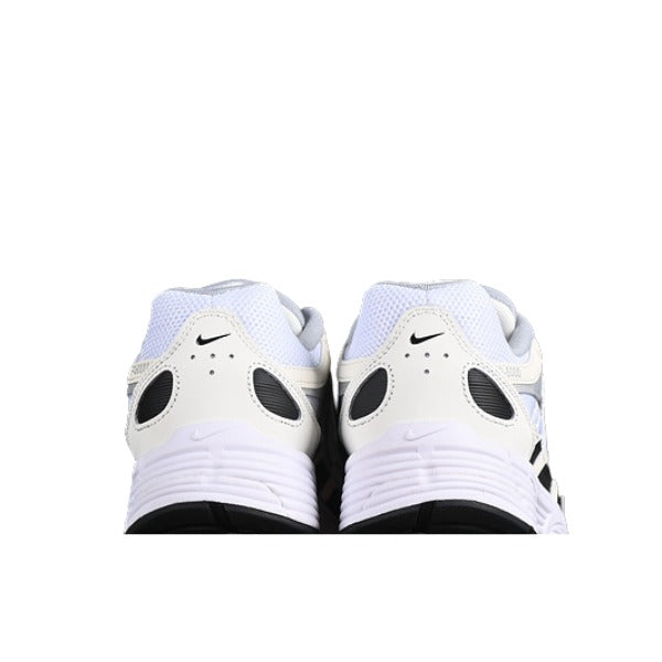 Nike P-6000 Gray and White Running Shoes