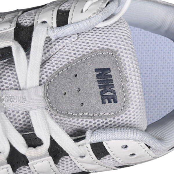 Nike P-6000 White and Gray Running Shoes