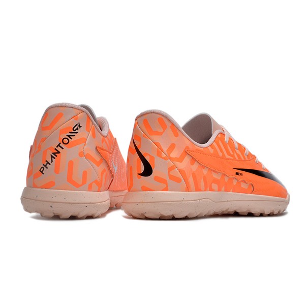 Nike Phantom GX Academy TF United Pack