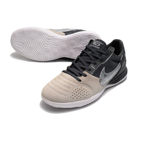 Nike Streetgato White and Gray IC