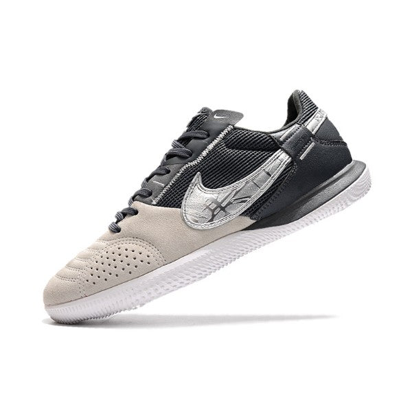 Nike Streetgato White and Gray IC
