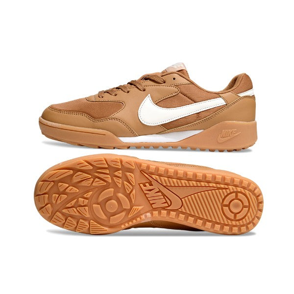 Nike Terra Manta Marrom IC