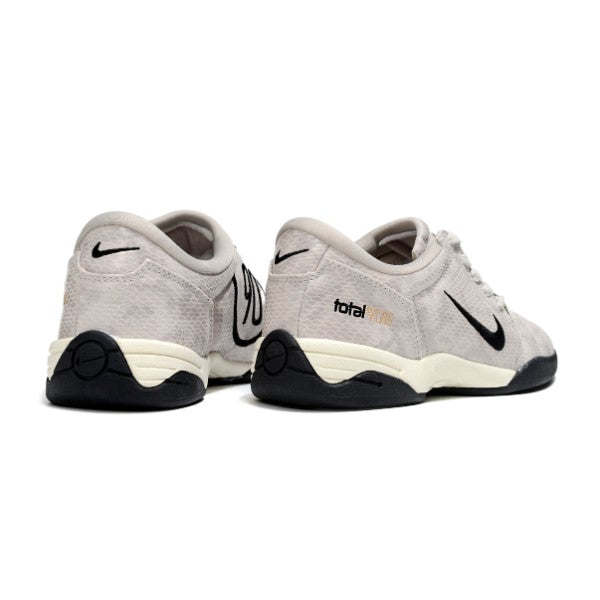 Nike Total 90 III Grey and Black IC
