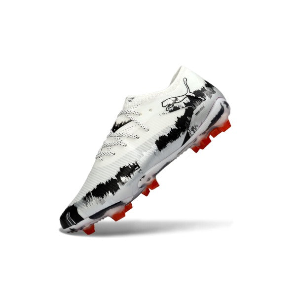 Puma Future 8 Low Cut White and Black FG