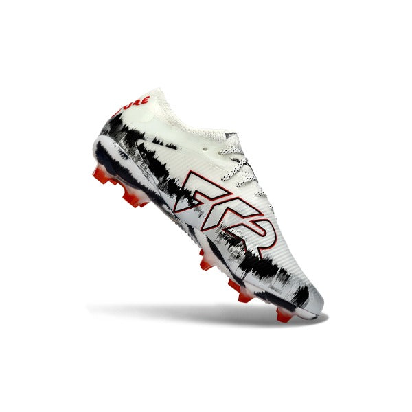 Puma Future 8 Low Cut White and Black FG